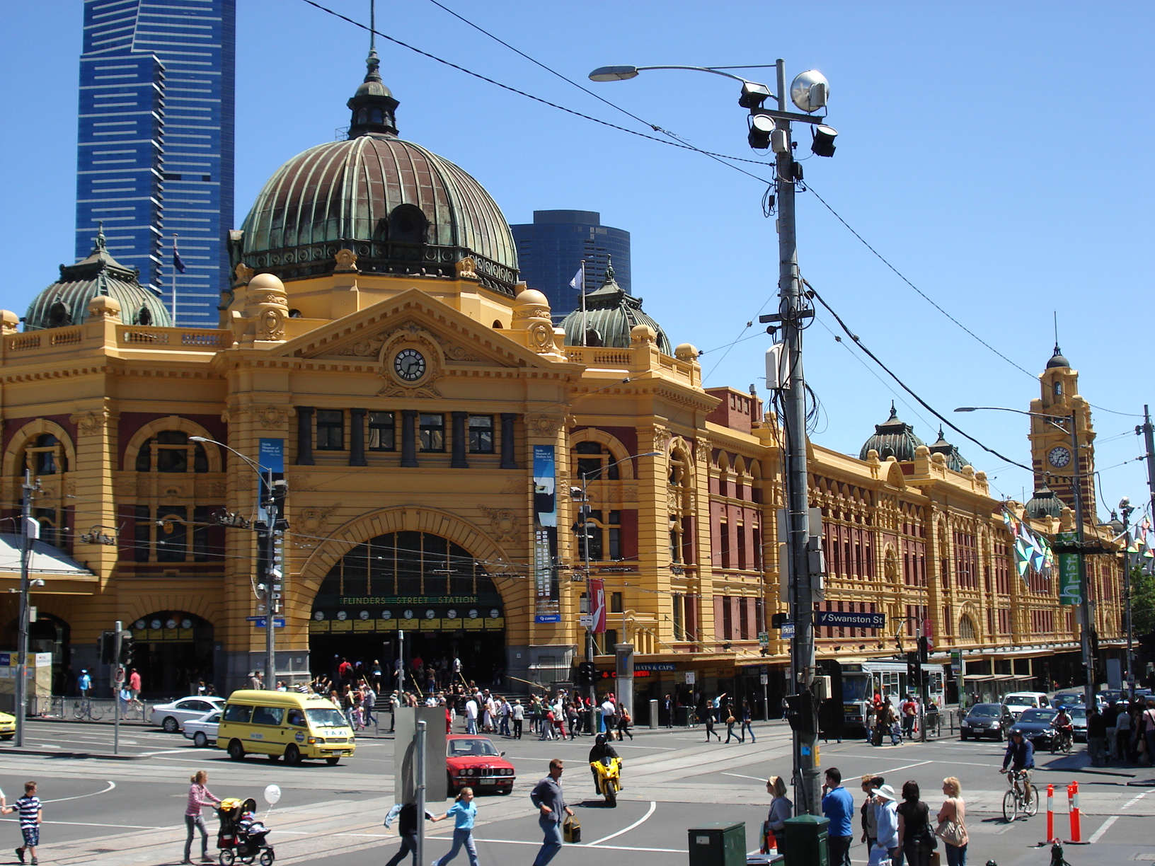 melbourne- flinders street station Studying in Australia as a teenager