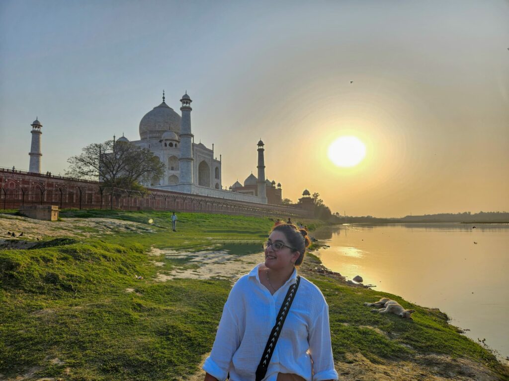 ALL my tips and tricks for your visit to the Taj Mahal (India) 1.
