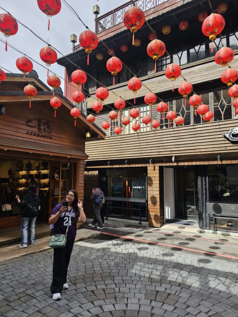 What's it really like to visit the mountain village of Jiufen (Taiwan)