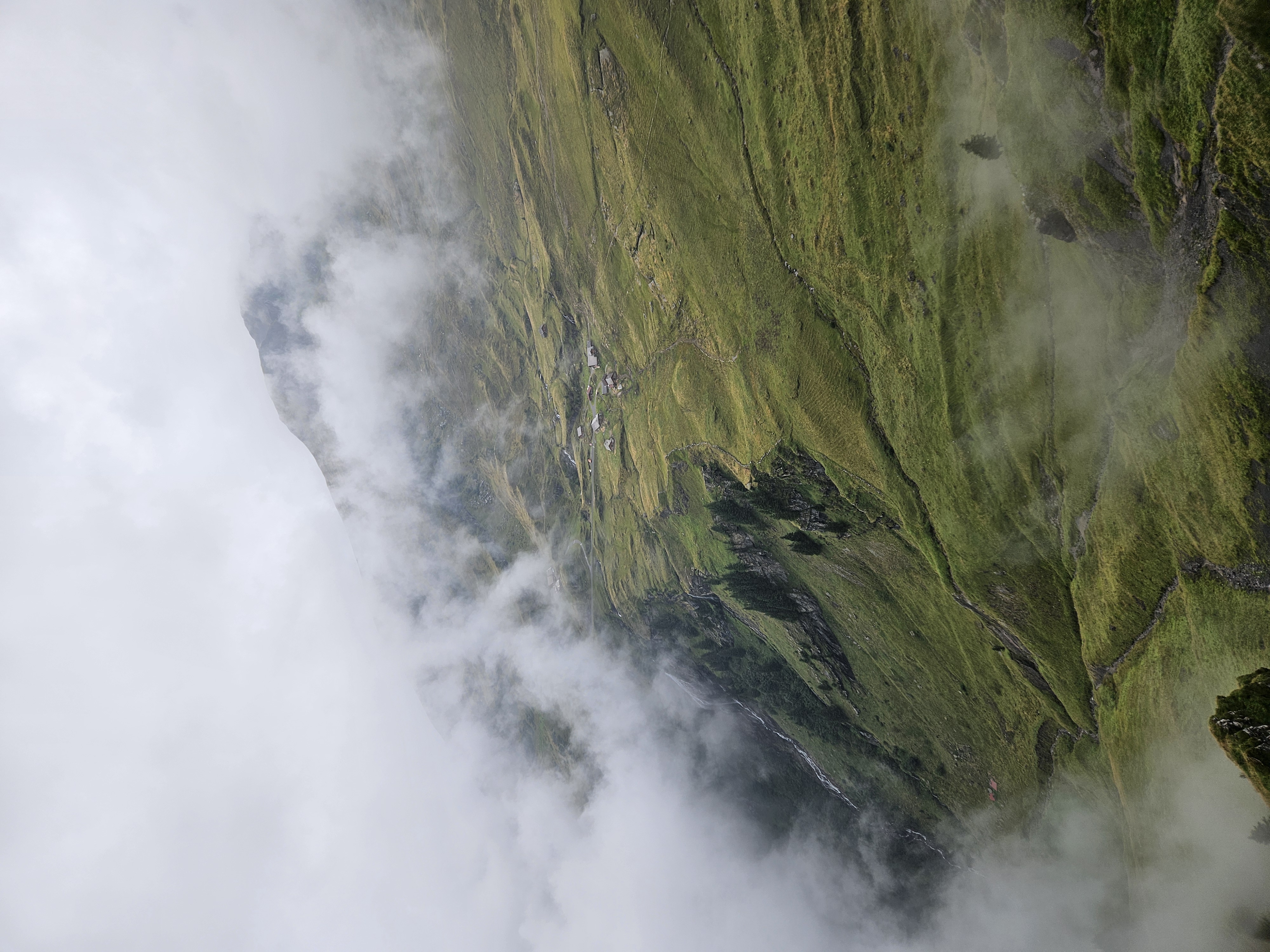 What to see in 2 days around grindelwald (Switzerland) Lauterbrunnen, Oeschinensee & more