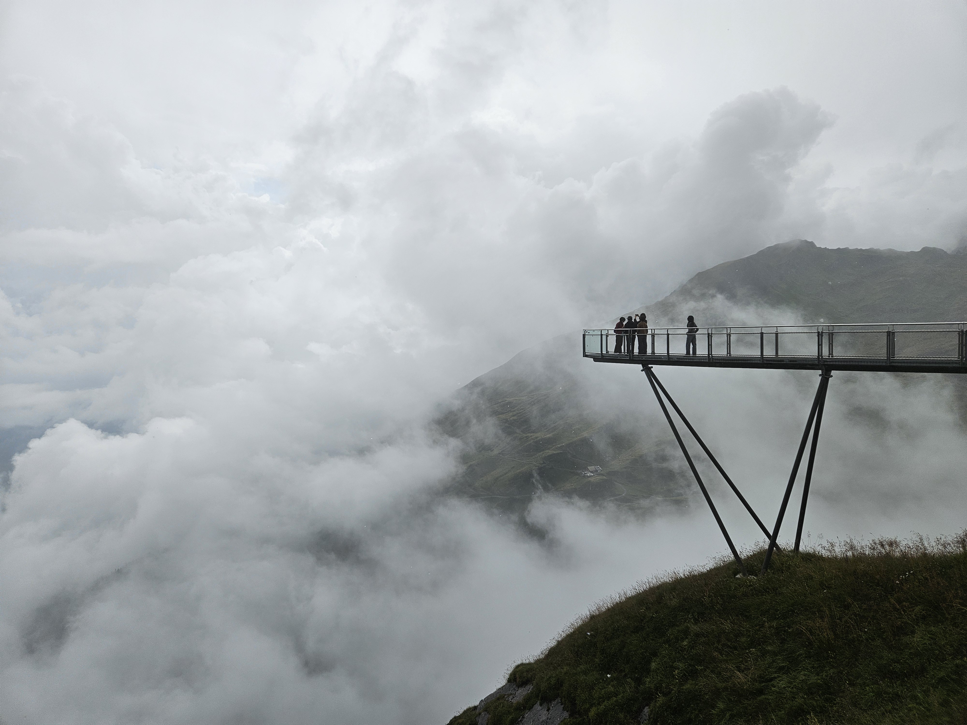 What to see in 2 days around grindelwald (Switzerland) Lauterbrunnen, Oeschinensee & more